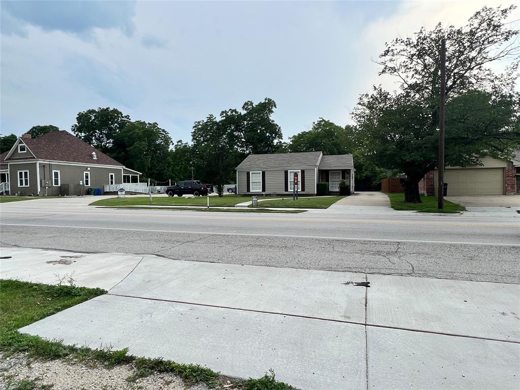 B F Boydston - Commercial Sale