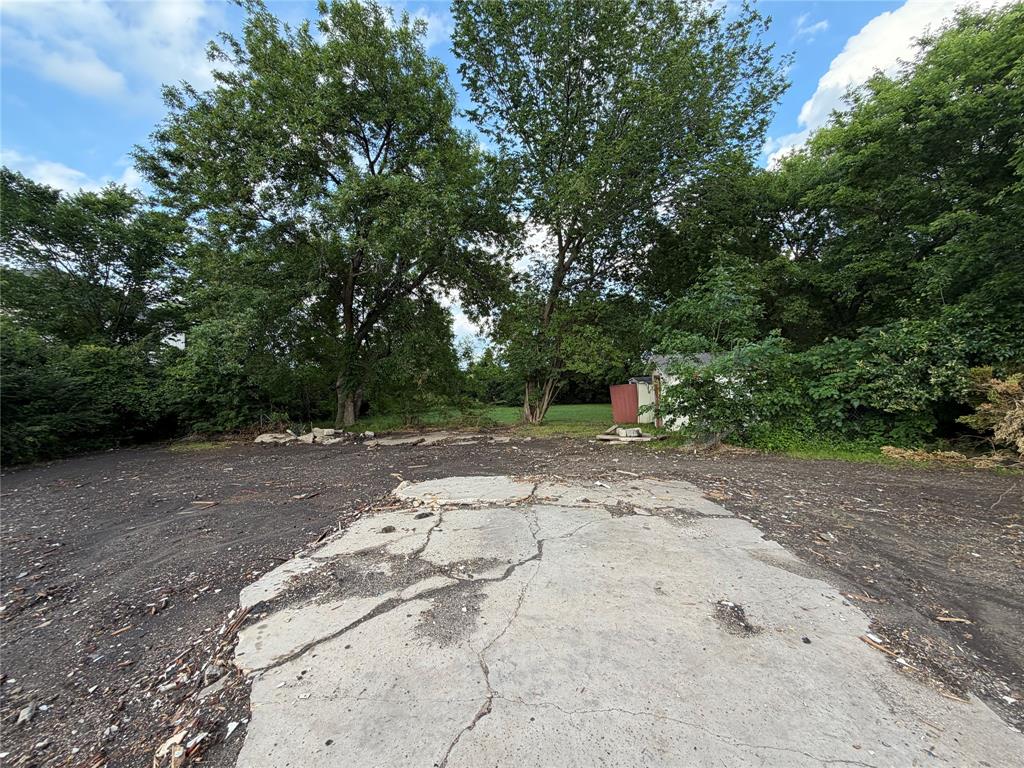 B F Boydston - Commercial Sale