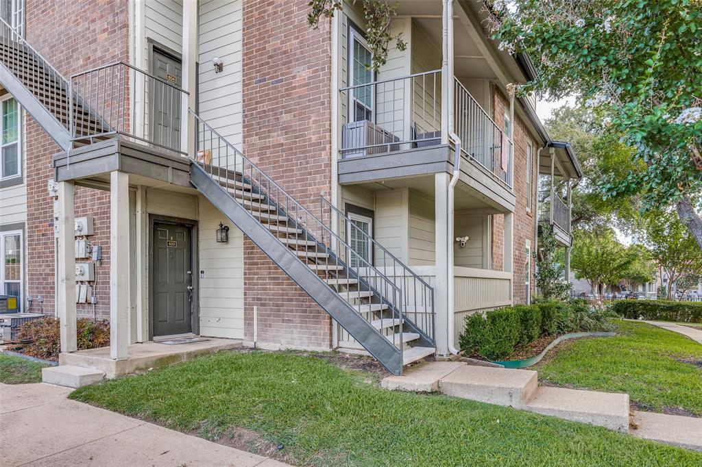 Come check out this beautifully fully remodeled one bedroom, one bath gem. It is right on a courtyard that leads to the pool and tennis court. Done in modern colors with style. This unit includes refrigerator, washer and dryer. Located near Arapaho and Preston close to the North Dallas Tollway, George Bush and 635. BUYER must verify all information.
