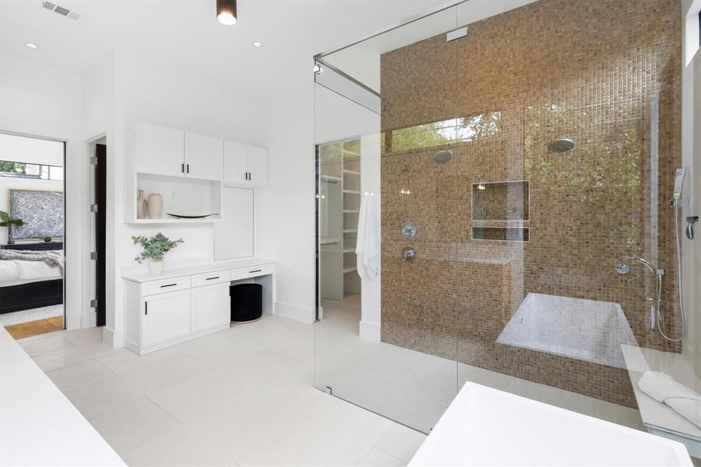 Lovers Lane Heights - Residential