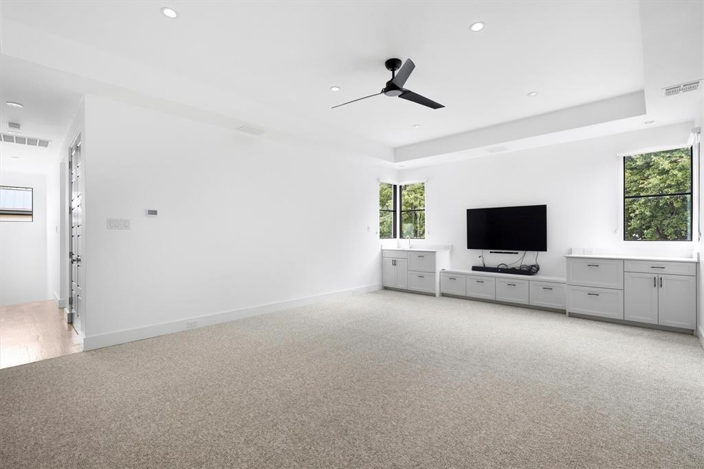 Lovers Lane Heights - Residential