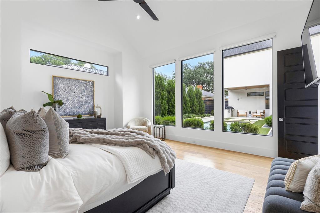 Lovers Lane Heights - Residential