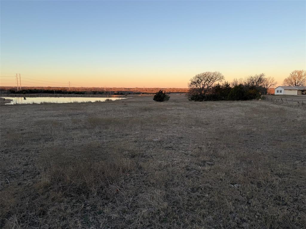 A1024 - Land