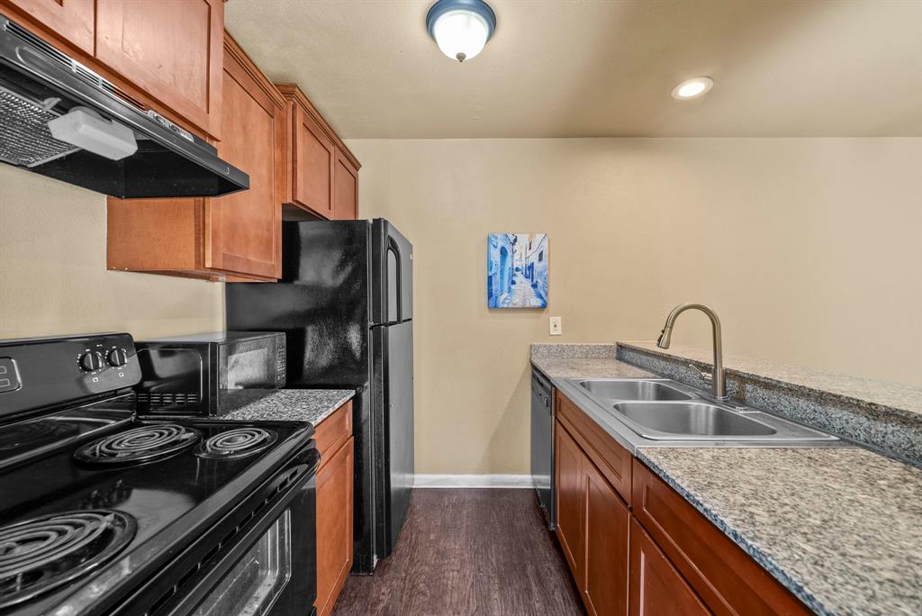 Woodhaven Condo - Residential