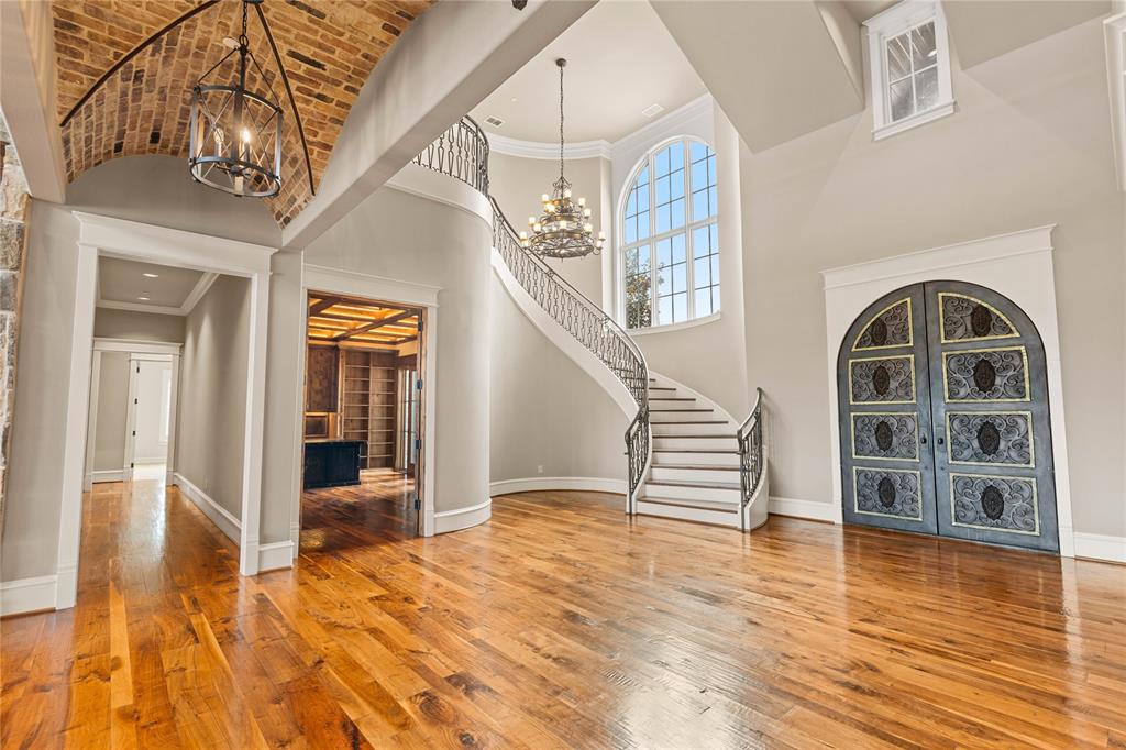 SUNRISE BAY AT LAKE LEWISVILLE - Residential