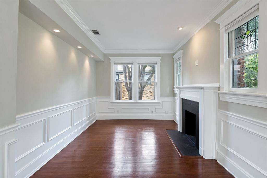 Hollywood Rev - Residential