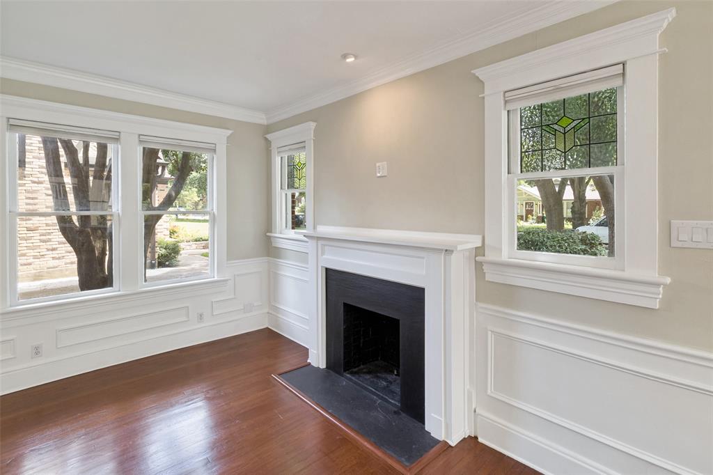 Hollywood Rev - Residential