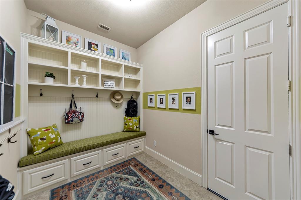 Starcreek Ph Four - Residential
