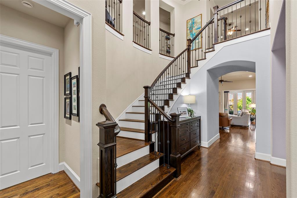 Starcreek Ph Four - Residential