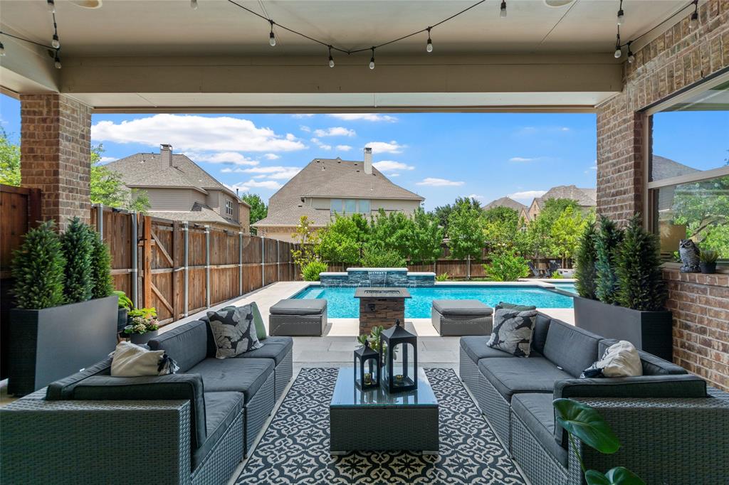 Starcreek Ph Four - Residential