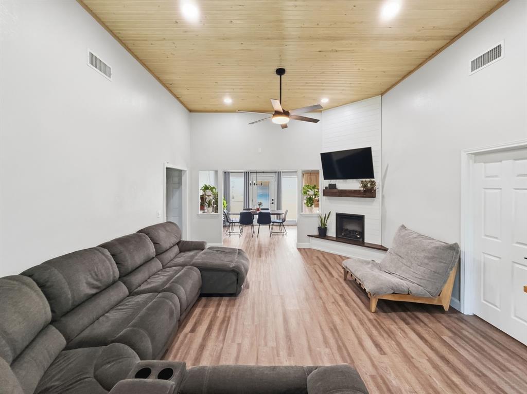 WILLIAM COX - Residential