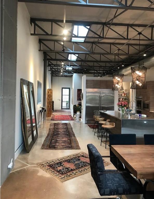 Trinity River Park - Commercial Sale