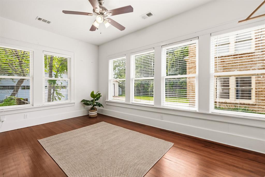Junius Heights - Residential