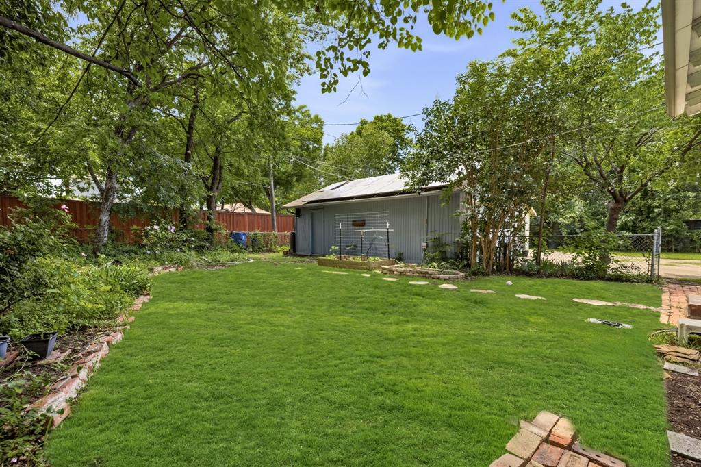 Junius Heights - Residential