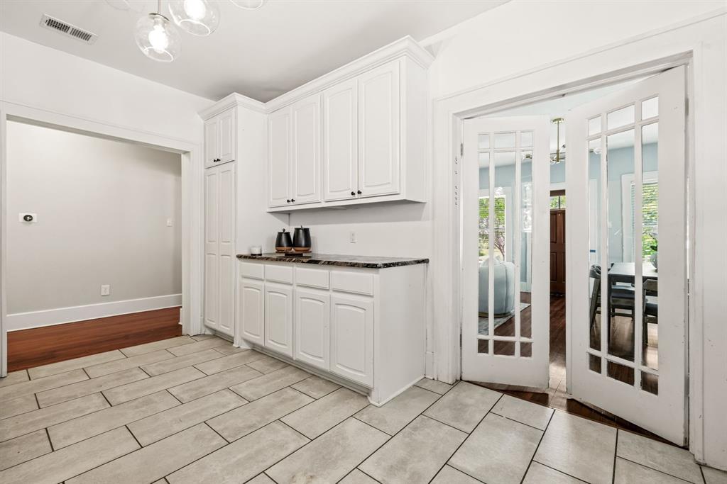 Junius Heights - Residential