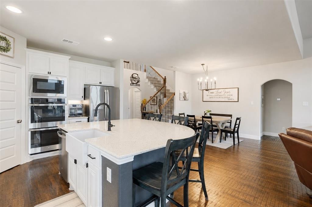 Hickory Hills - Residential
