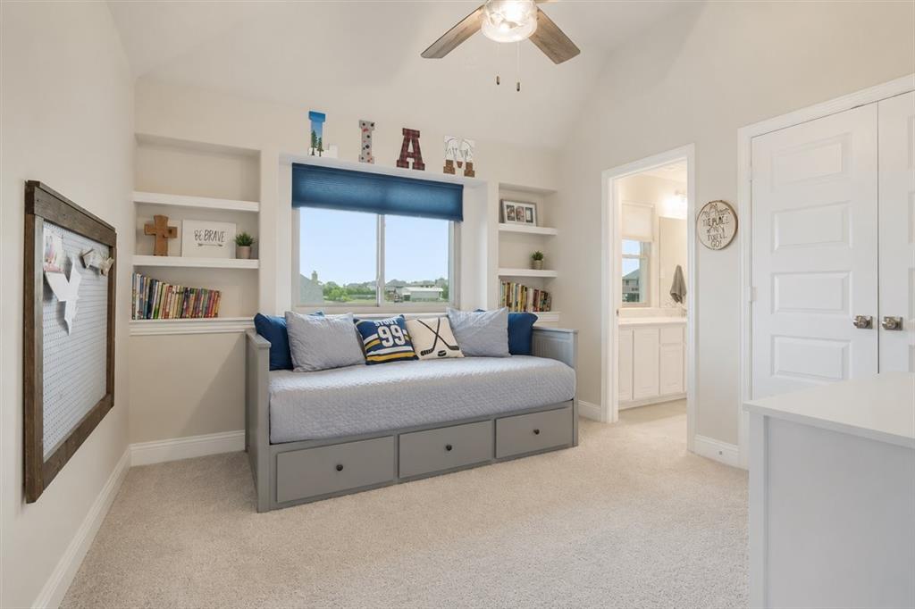 Hickory Hills - Residential
