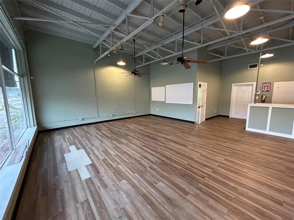 Herndon - Commercial Sale
