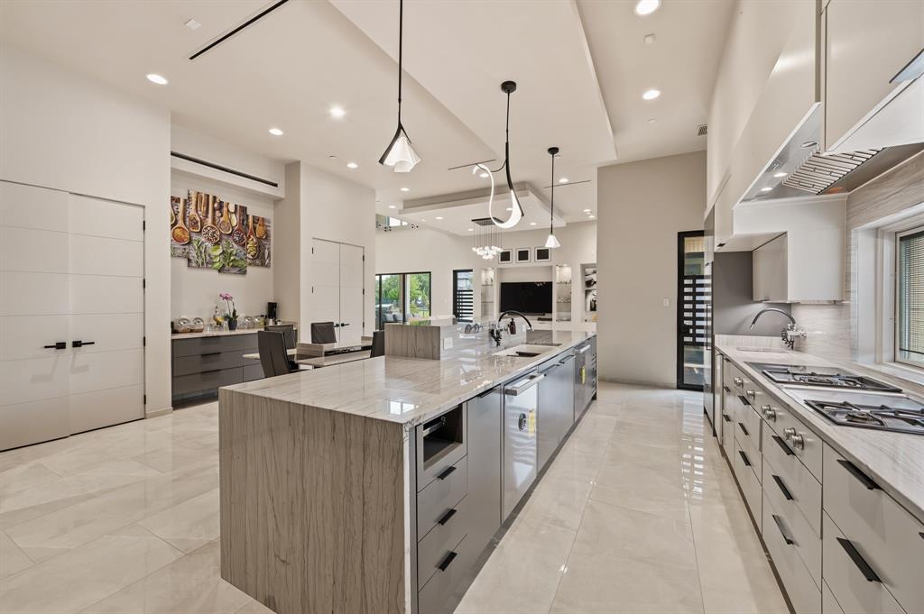 Crescent Heights Add - Residential