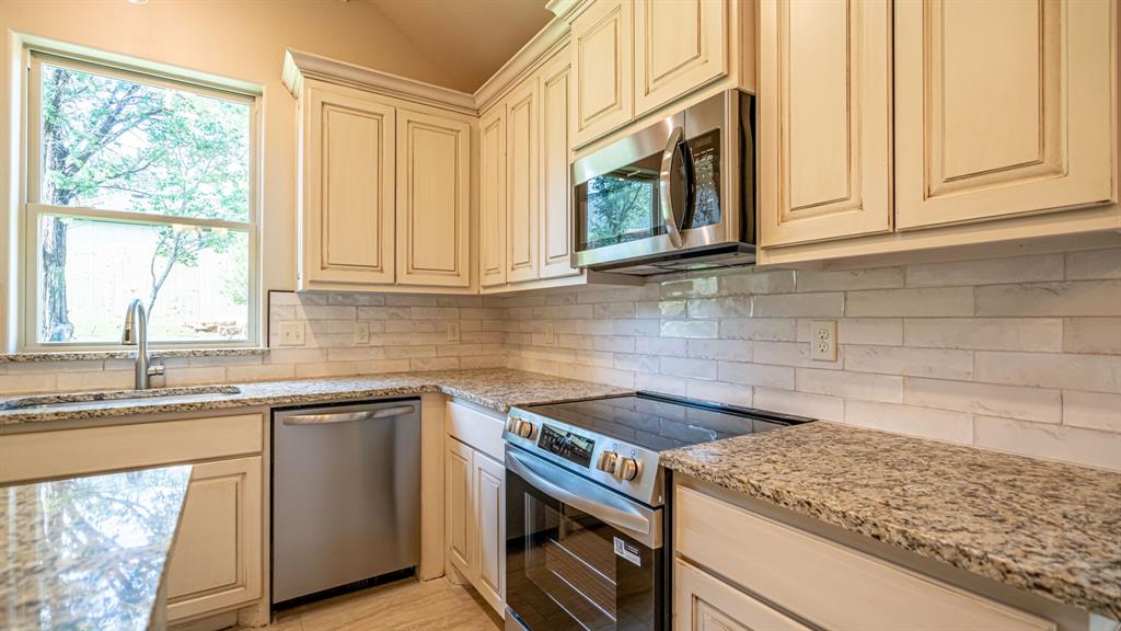 Canyon Creek - Residential