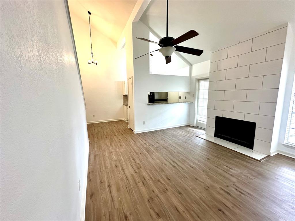 This well-maintained condo offers two master bedrooms, each with its own en-suite bathroom for added privacy. Recent updates include fresh paint and flooring throughout, compliment the granite countertops in both bathrooms and the kitchen. Excellent turn key investment property. Step outside to your private balcony and enjoy the added value of a new water heater installed in December 2025.