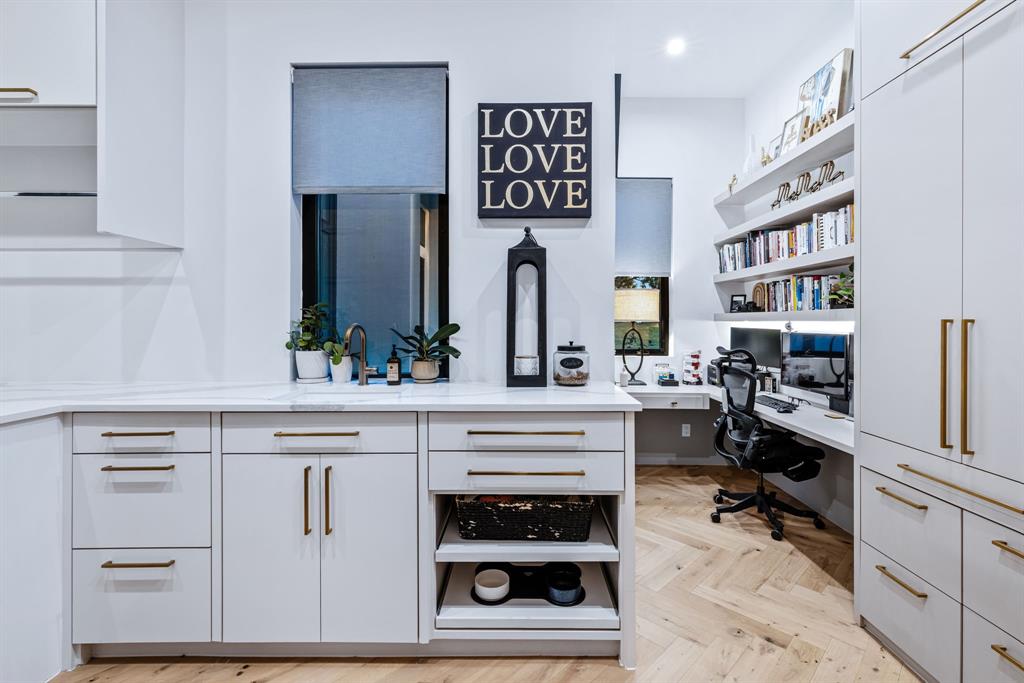 Beacon Hill - Residential