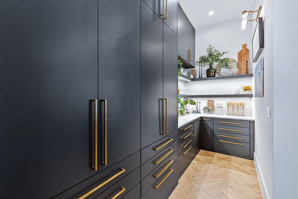 Beacon Hill - Residential