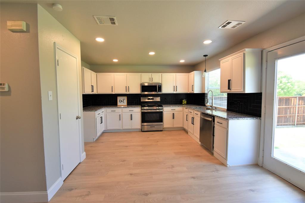 Virginia Hills Add Ph Five - Residential Lease