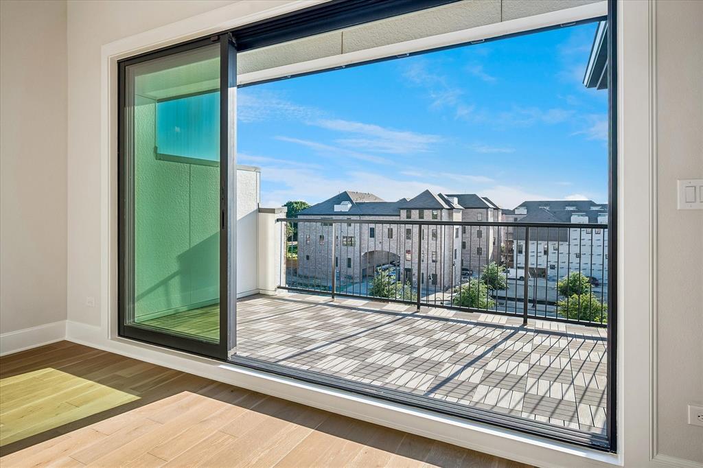 Addison Grove Add - Residential