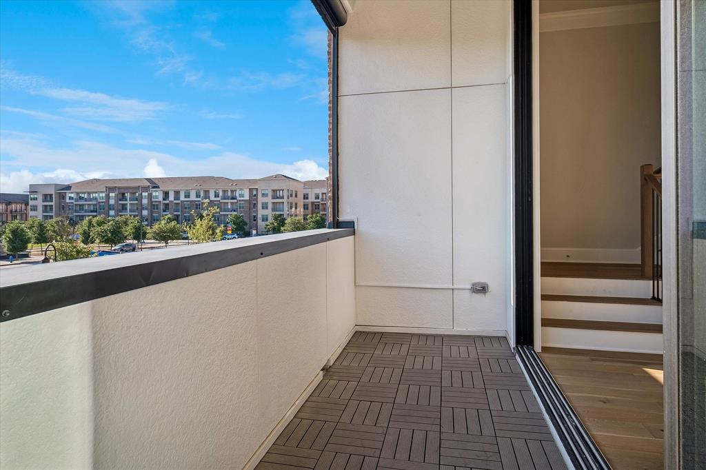 Addison Grove Add - Residential