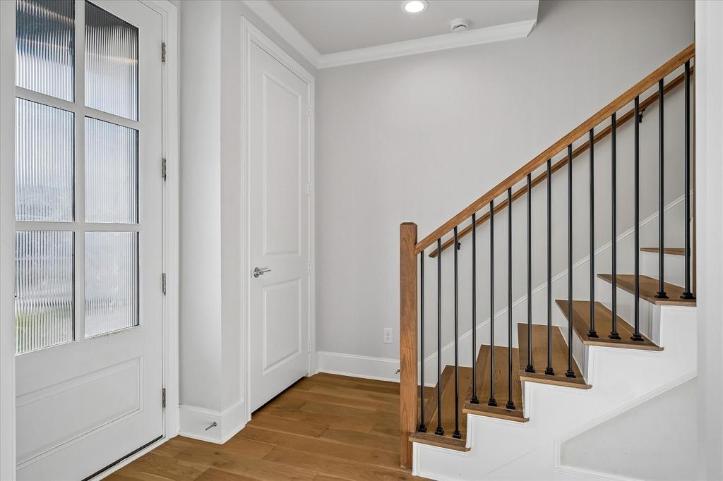 Addison Grove Add - Residential