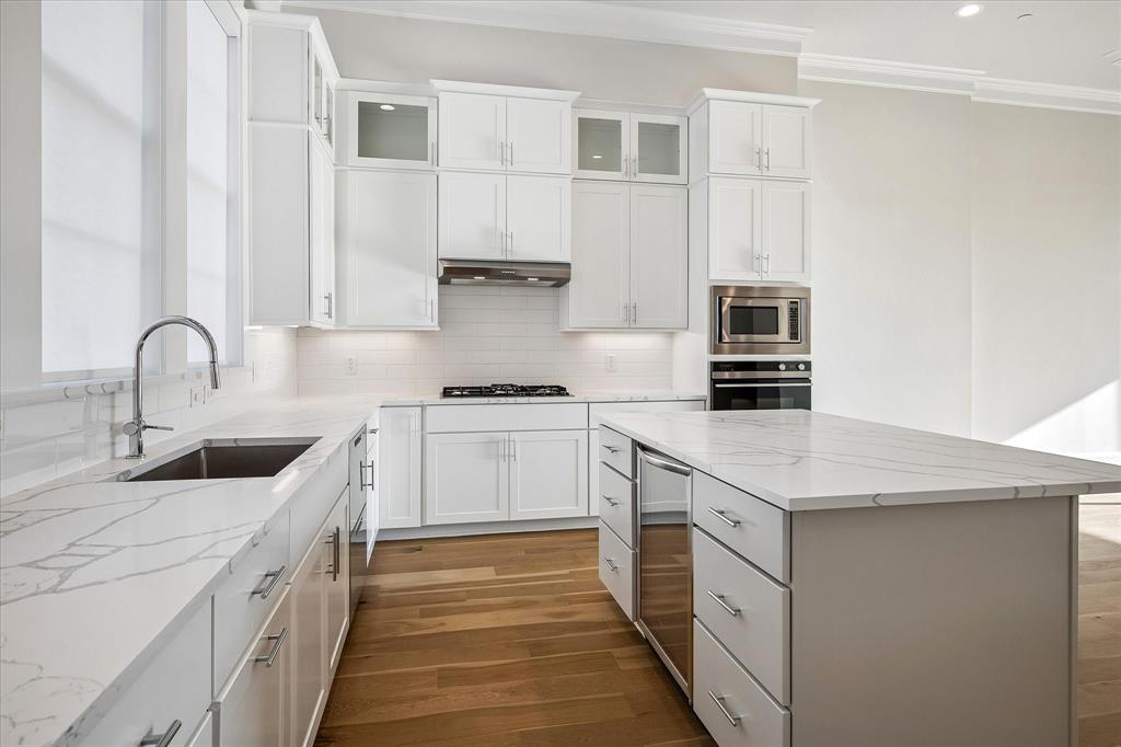 Addison Grove Add - Residential