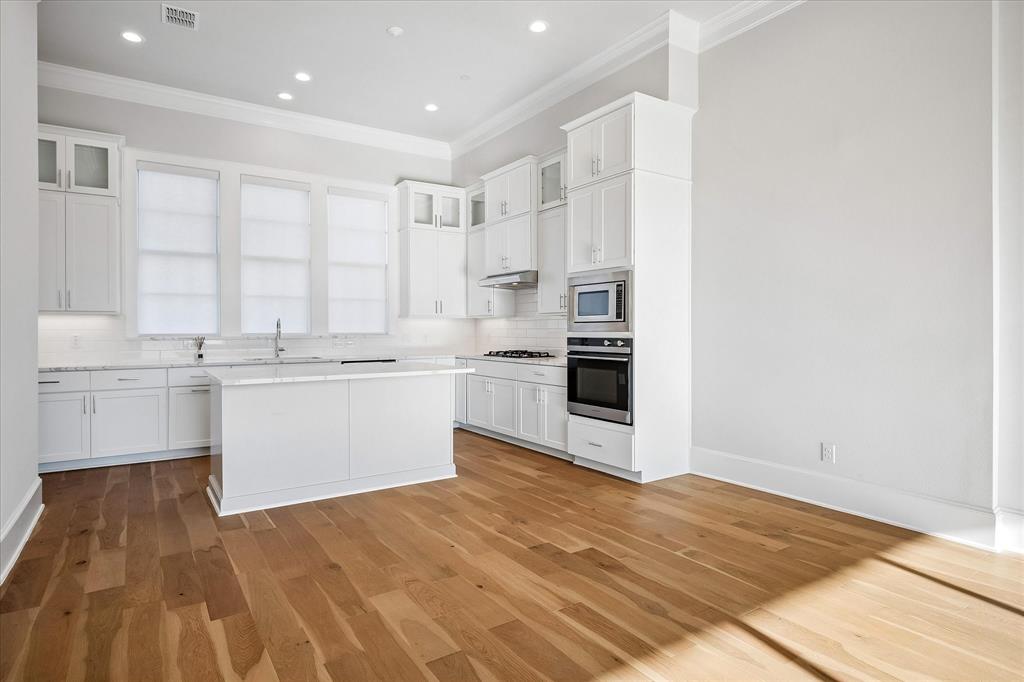 Addison Grove Add - Residential