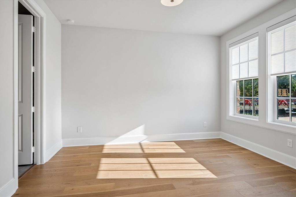 Addison Grove Add - Residential