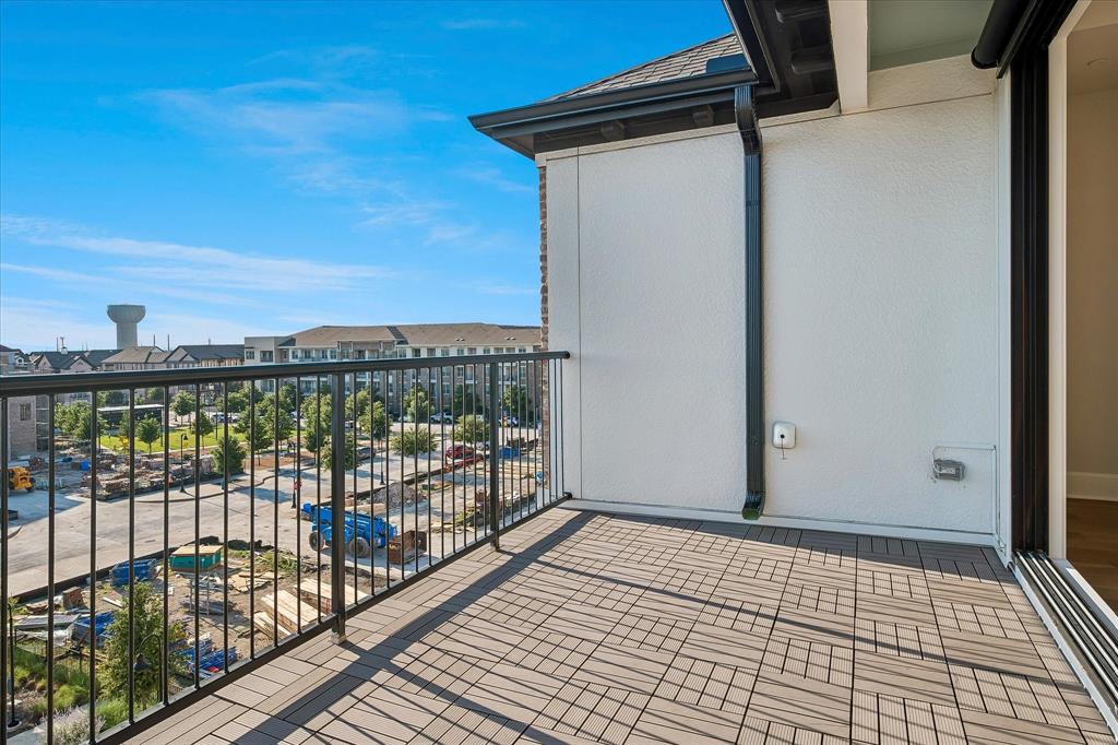 Addison Grove Add - Residential