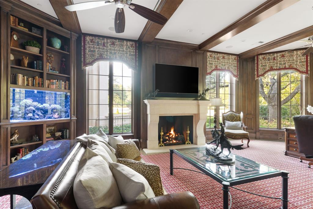Creeks Of Preston Hollow - Residential