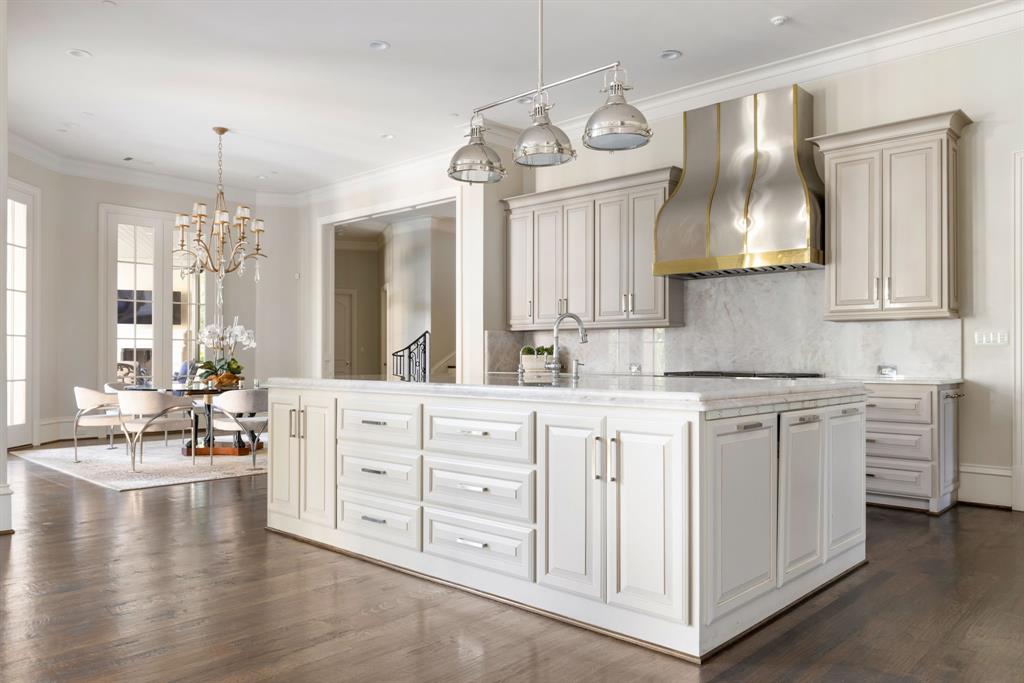 Creeks Of Preston Hollow - Residential