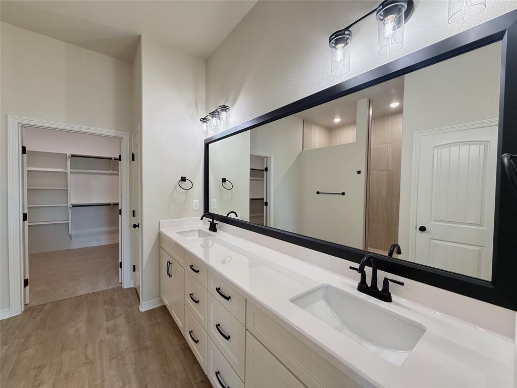 Rosenthal Estates - Residential