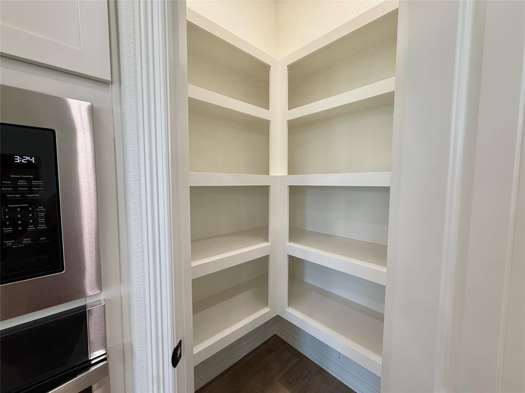 Rosenthal Estates - Residential
