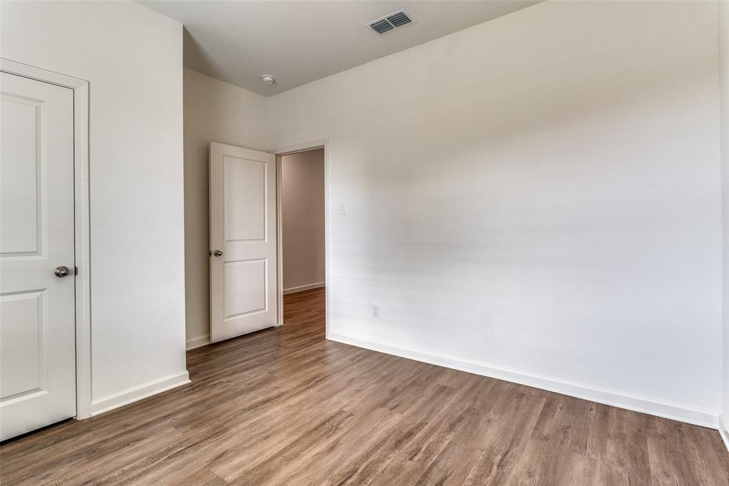 Sweetwater Crossing Ph II - Residential Lease