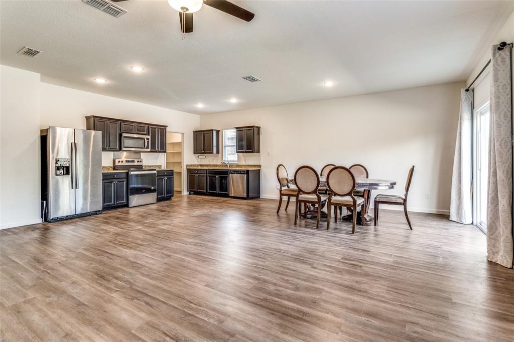 Sweetwater Crossing Ph II - Residential Lease