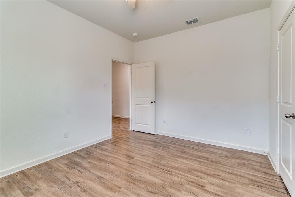 Sweetwater Crossing Ph II - Residential Lease
