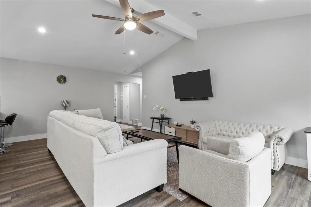 El Tierra Estates - Residential