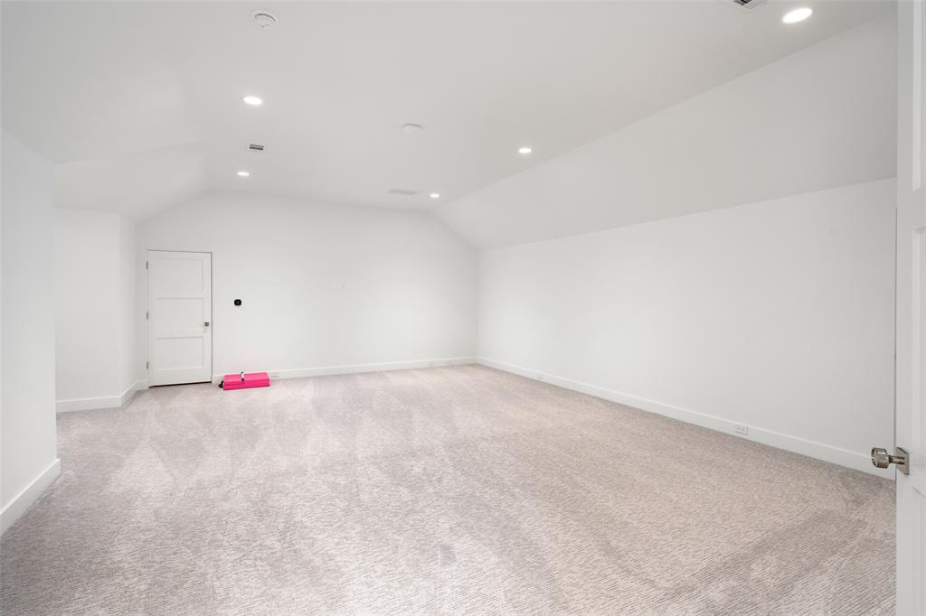 Bluffs of Cochran Chapel - Residential
