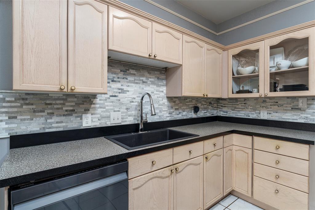 Bentley Village Add - Residential