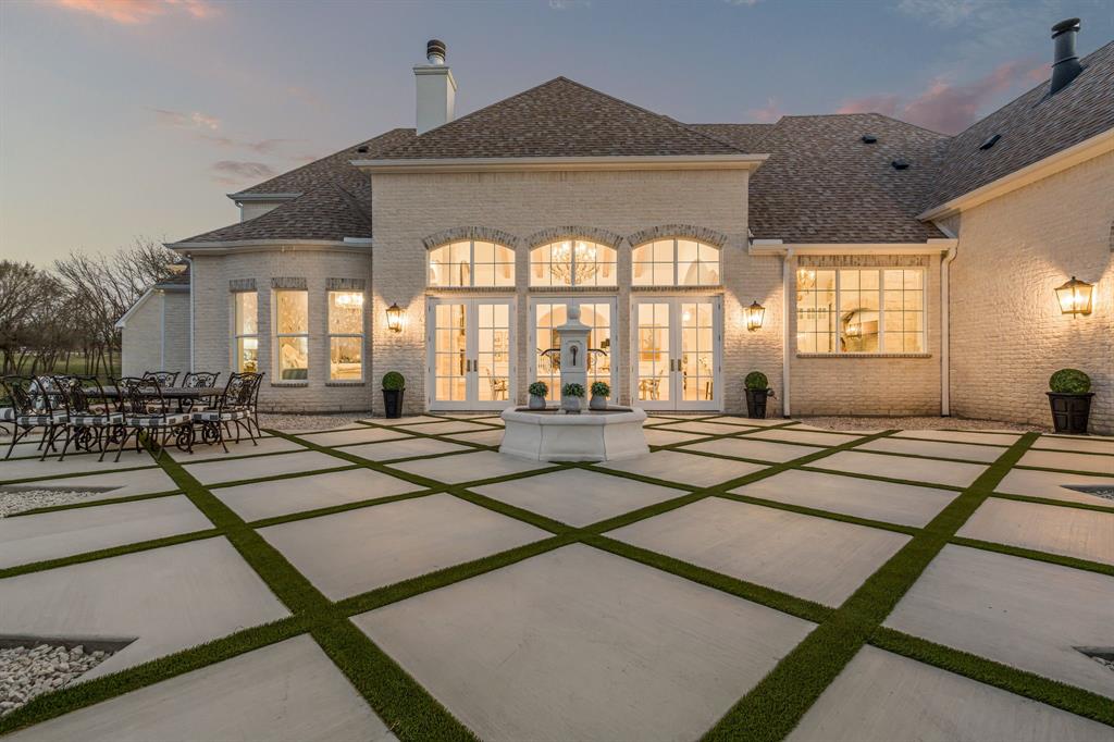Haines Hollow - Residential
