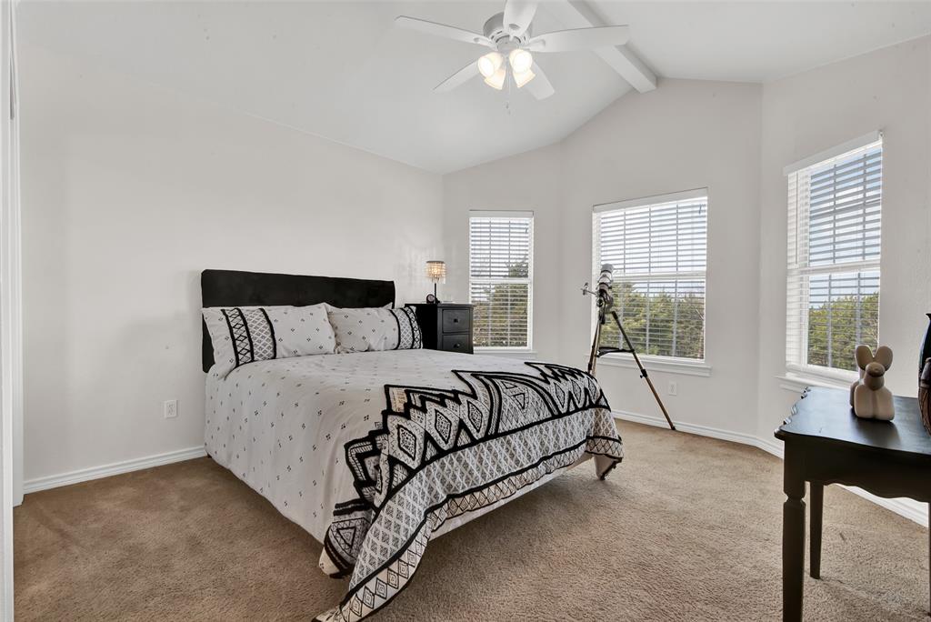 Brandon V Lake Living - Residential