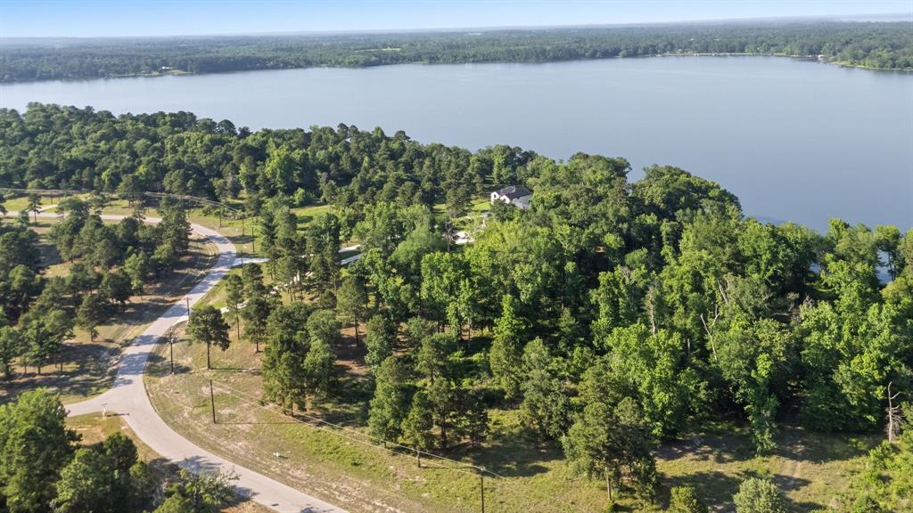 LEGACY SHORES - Land