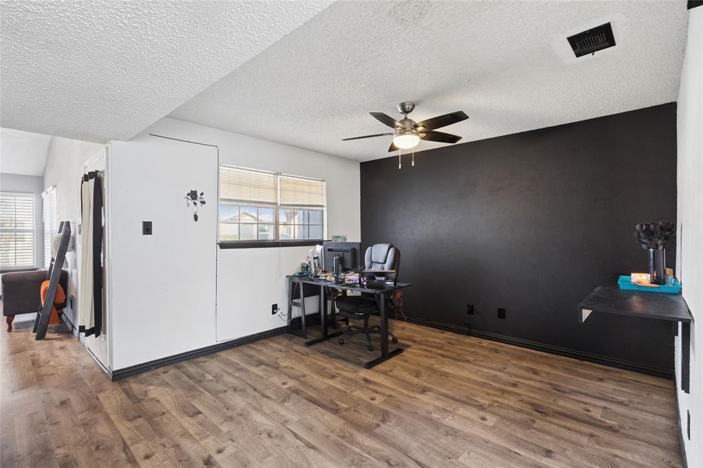 Huntington Village Add - Residential