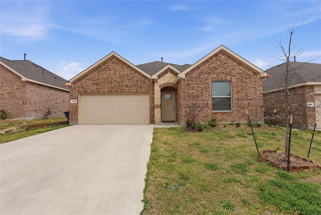 Completed in 2023 and lightly lived in, this exceptional home offers the advantages of new construction with the added benefit of immediate move-in. Serving as a second residence, it has been meticulously maintained and remains in outstanding condition throughout. This 3-bedroom, 2-bath home features 1,500+ square feet of thoughtfully designed living space with a bright, open-concept layout ideal for both entertaining and everyday comfort. The kitchen serves as the centerpiece of the home, showcasing granite countertops, stainless steel appliances, a gas range, and generous cabinetry, all flowing seamlessly into the dining and living areas. Durable luxury vinyl plank flooring enhances the main spaces, while soft carpeting in the bedrooms provides warmth and comfort. The spacious primary suite offers privacy and relaxation, complete with an ensuite bath and ample closet space. Neutral finishes throughout create a clean, modern aesthetic ready for your personal touch. Step outside to a fully fenced backyard with room to unwind, garden, or entertain, along with the convenience of a two-car garage. Located in rapidly growing Crandall in Kaufman County, this home offers small-town charm with convenient access to major highways connecting to Dallas, Mesquite, and surrounding employment centers. With continued area development and strong buyer demand, this is an excellent opportunity to secure a like-new home in a thriving community.
MUD tax applies. Buyer and buyer’s agent to verify all information.